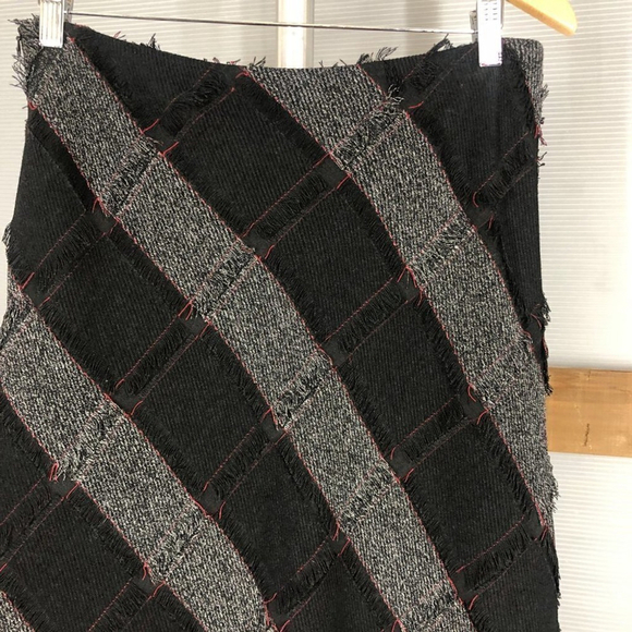 Denver Hayes Diagonal Stripe Patchwork Fringe Midi Dress Black Grey Red Sz 8 - Picture 8 of 15